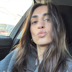 Meet your Posher, Hatice